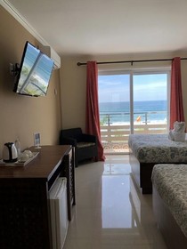 EM Royalle Hotel & Beach Resort