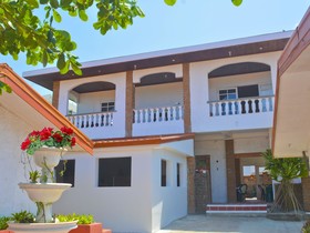 Isla Bonita Beach Resort