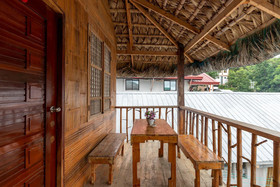 Monaliza Surf Resort