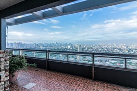Greenhills Elan Modern