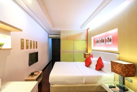 Greenhills Elan Modern