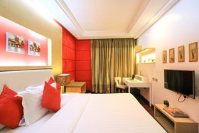 Greenhills Elan Modern