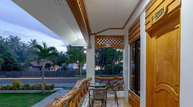 Jap Tourist Inn by Zen Rooms
