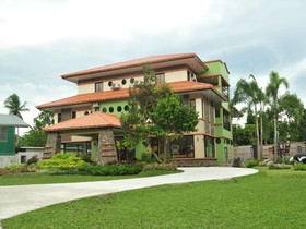 Auravel Grande Hotel And Resort