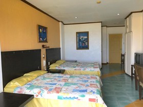 Casa Del Mar Beach Resort