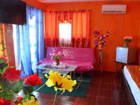 Ritzy's White Beach Resort & Restaurant