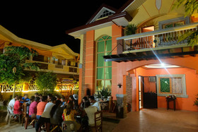 The Orange House - Vigan Villa