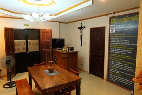 The Orange House - Vigan Villa