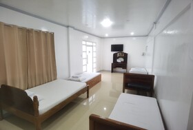 RedDoorz @ Lao Singuan Homestay
