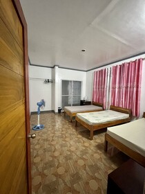 RedDoorz @ Lao Singuan Homestay