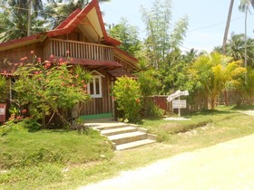 White Sands Paradise Beach Resort