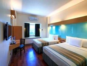 Microtel by Wyndham South Forbes