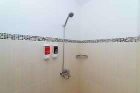 WhiteWoods Convention & Leisure Hotel by RedDoorz Premium