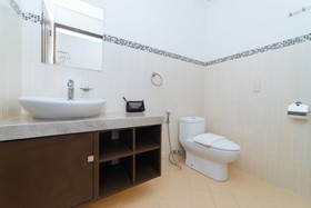 WhiteWoods Convention & Leisure Hotel by RedDoorz Premium