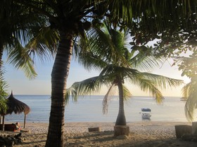 Coco Grove Beach Resort