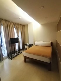 Tri A's Building by Oyo Rooms