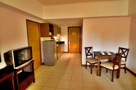 Subic Holiday Villas