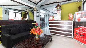 Be Hotel by Reddoorz