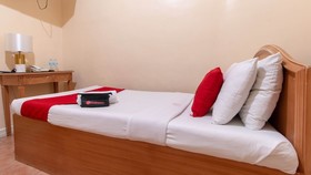 Hotel La Rica by RedDoorz