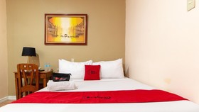 Hotel La Rica by RedDoorz