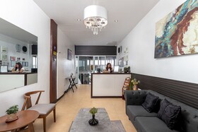 Berrie Suites Hotel
