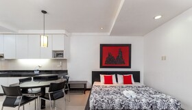 Berrie Suites Hotel