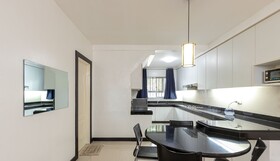 Berrie Suites Hotel