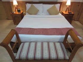 Chateau Beatrice Bed & Breakfast