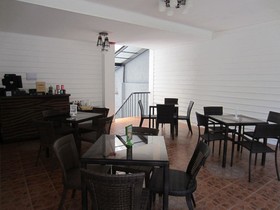 Chateau Beatrice Bed & Breakfast