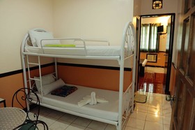 Cool Breeze Hotel And Villas
