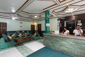 Cool Breeze Hotel and Villas by ZEN Rooms