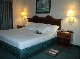 Days Hotel by Wyndham Tagaytay