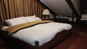 Forty 8 Bed & Breakfast