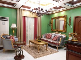 Lee Boutique