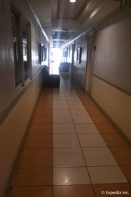 Tagaytay Country Hotel