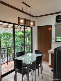 A Family Apartelle