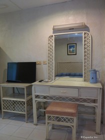Bohol La Roca Hotel