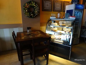 Sun Avenue Tourist Inn And Cafe