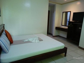Sun Avenue Tourist Inn And Cafe