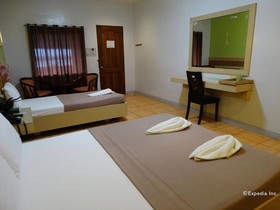 Sun Avenue Tourist Inn And Cafe