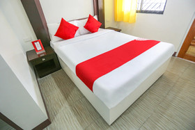 Jrja Suites by OYO Rooms