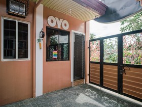 Queens Hometel by Oyo Rooms