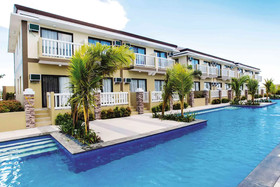 Aquamira Resort & Residence