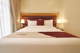 Monaco Hotel