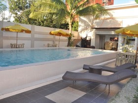 Hotel Carmelita