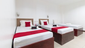 RedDoorz Plus near Vigan City Commercial Center