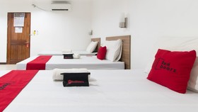 RedDoorz Plus near Vigan City Commercial Center