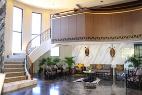 Safari Hotel And Villas