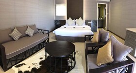 Safari Hotel And Villas