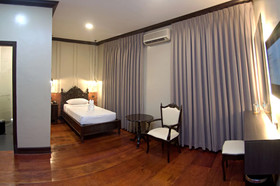 Vigan Plaza Hotel